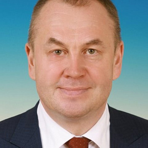 Станислав Наумов