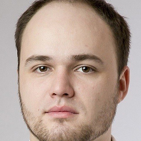Денис Тюфилин