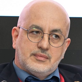 Артур Саркисян