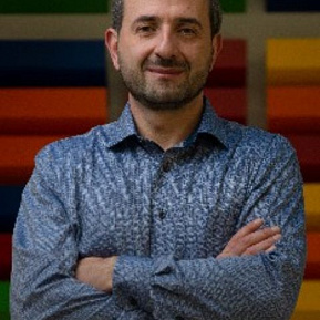 Юрий Левин