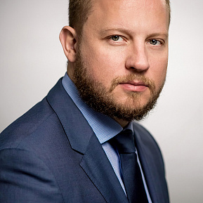 Дмитрий Шушкин