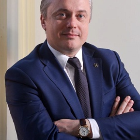 Руслан Новиков