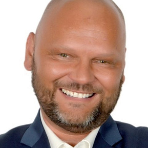 Руслан Панкратов