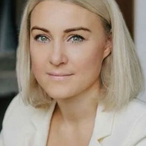 Юлия Зубова