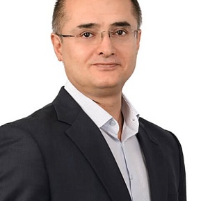 Ифтихар Пиров