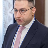 Евстратов Роман