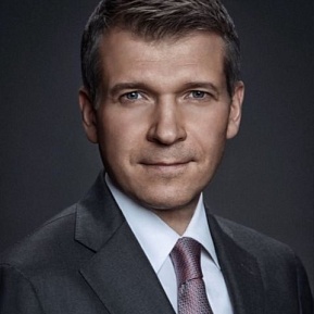 Борис Листов