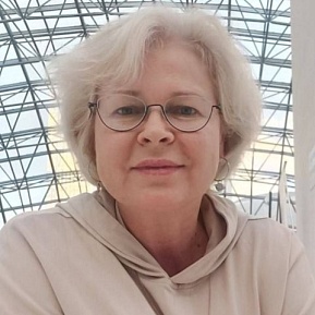 Наталья Власова