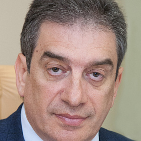 Марк Курцер