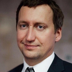 Денис Янышев