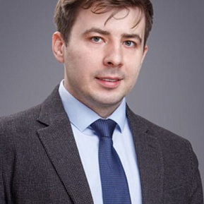 Евгений Олейник