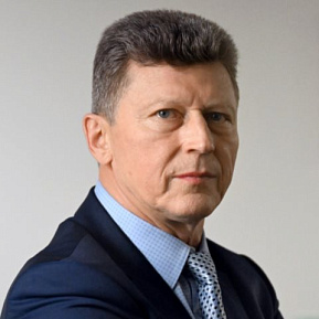 Сергей Ефремов