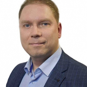 Юрий Азанов