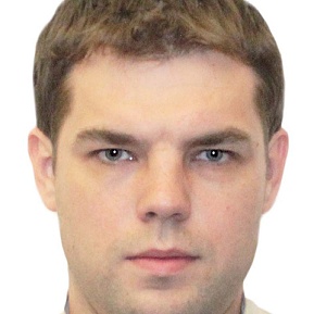 Игорь Макаров