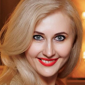 Елена Махрова