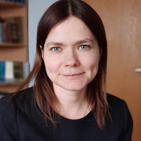 Анна Карабельникова