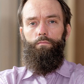 Александр Шапеев