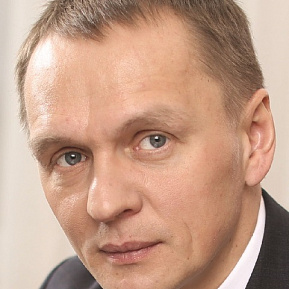 Сергей Колесников