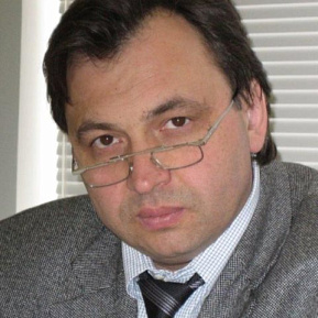 Тарас Алипер