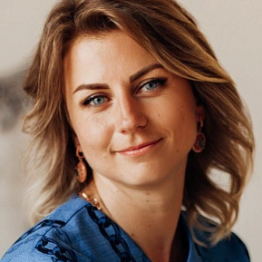 Елена Королева