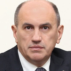 Геннадий Пономаренко