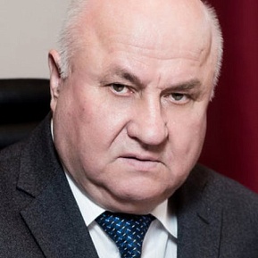 Николай Исаков