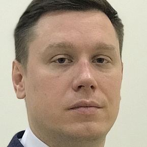Виктор Лукьянов