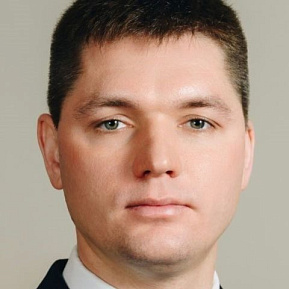 Александр Черников