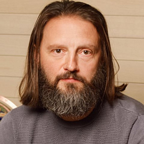 Владимир Любомиров