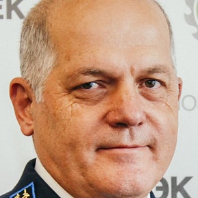 Олег Смирнов