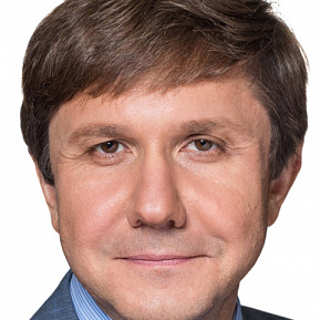 Владимир Узун