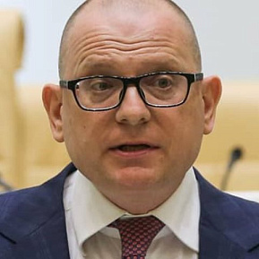 Константин Долгов