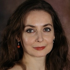 Елена Дворецкая