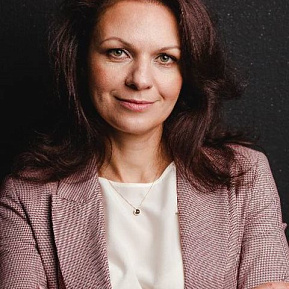 Марина Черникова