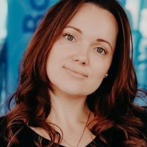 Евгения Ларина