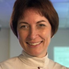 Елена Комаровская