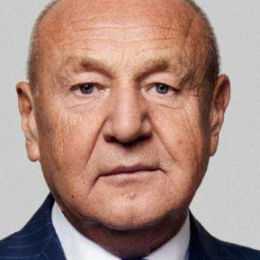 Геннадий Сухих