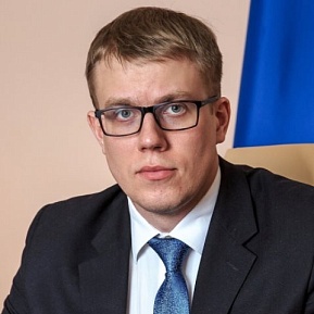 Артем Фирстов