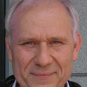 Арий Лаптев