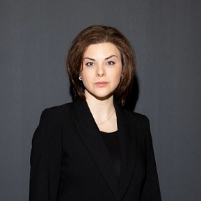 Анна Ялова