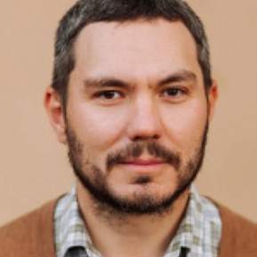 Иван Зуенко