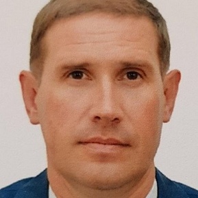Сергей Белов