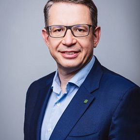 Андрей Голов