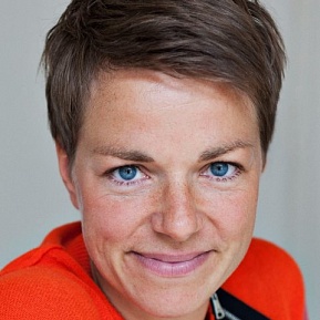 Карина Рен