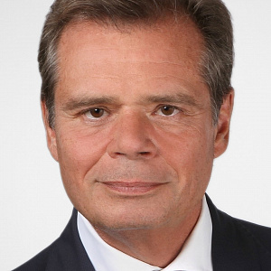 Пфлюгер Фридберт