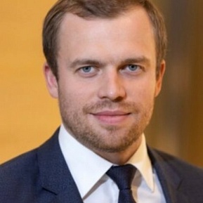 Михаил Уткин