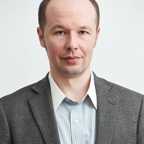 Александр Иванов
