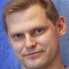 Евгений Яковлев