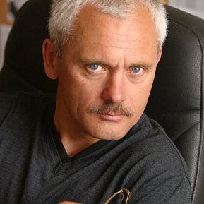 Федор Попов