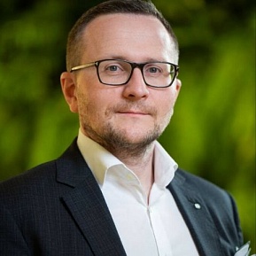 Сергей Жданов